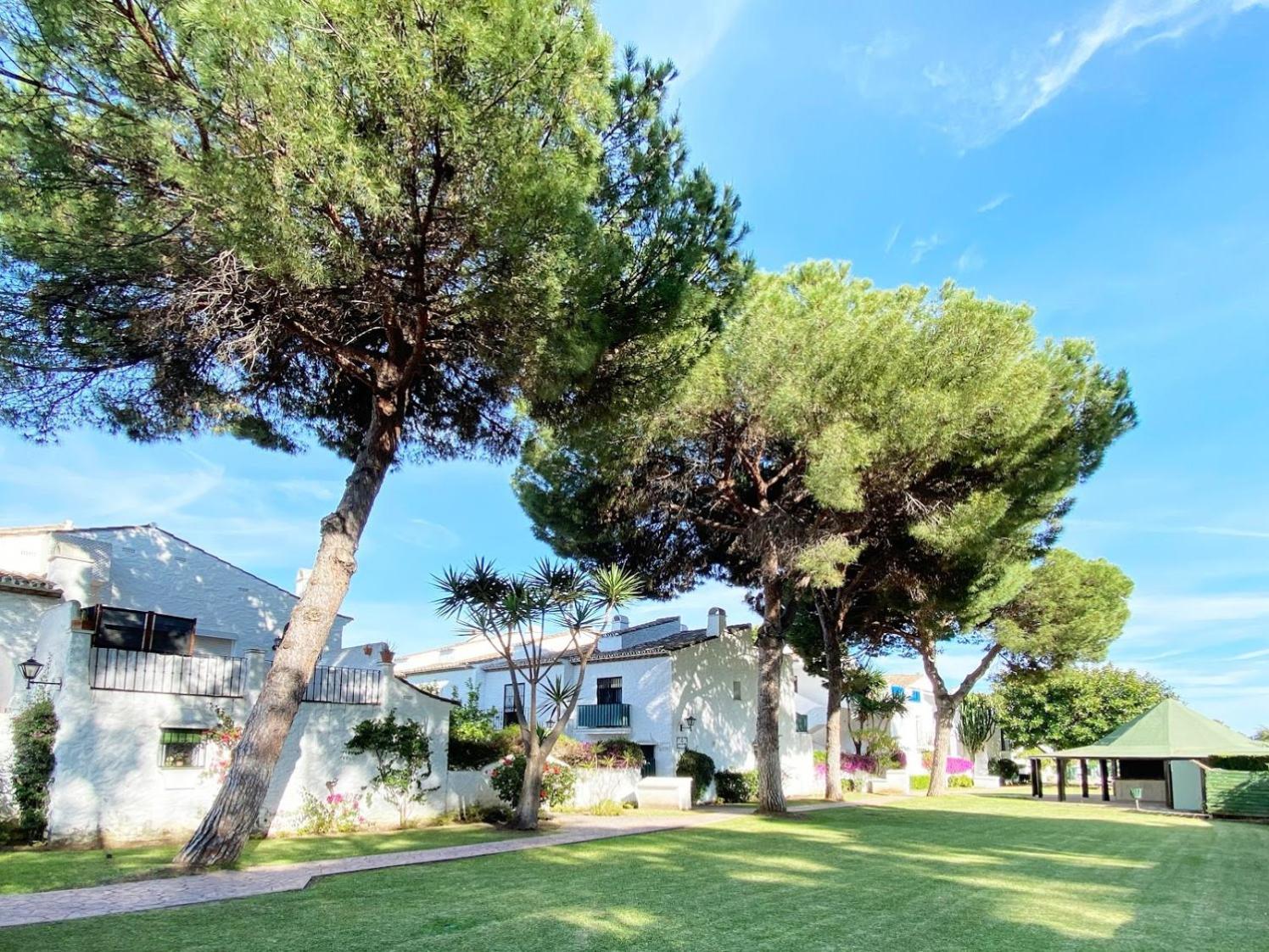 Tarifa Especial, Sin Aglomeraciones En Piscina Y Playa, Cerca De Puerto Banus Estepona Exterior photo